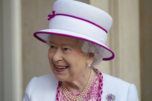 وفاة الملكة إليزابيث الثانية ظهر اليوم بعمر ال96 عاما