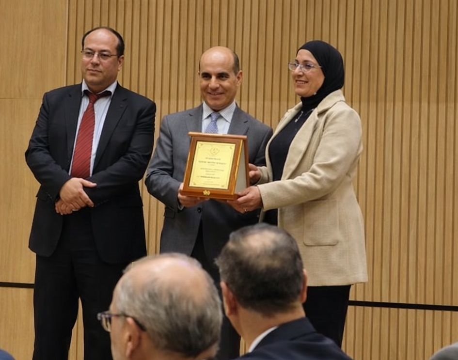  تكريم المحامية ريم البلبيسي في احتفالية 《فرسان العطاء》 بمناسبة عيد ميلاد جلالة الملك