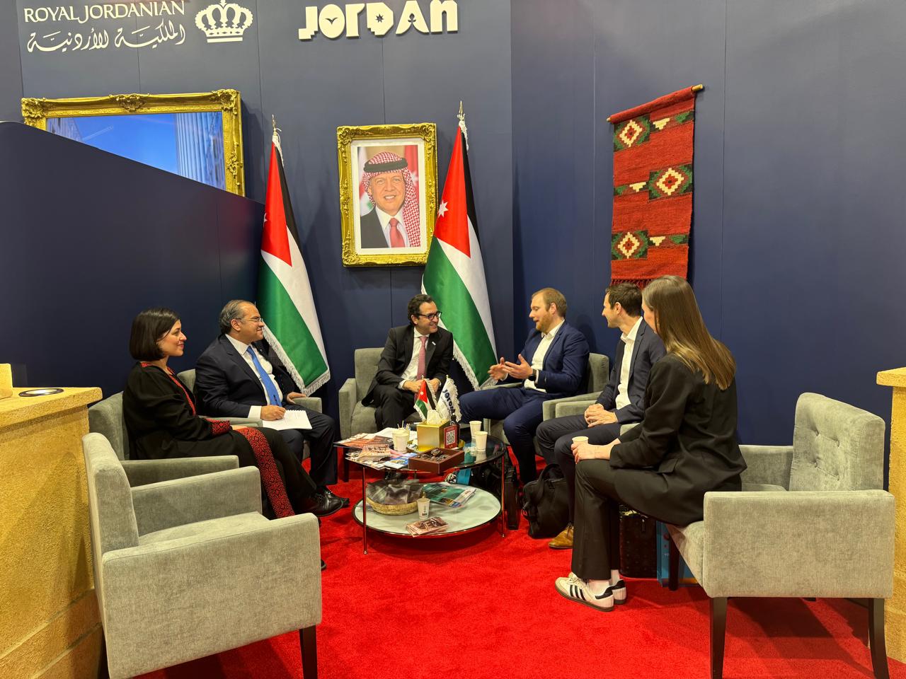 الأردن يشارك في معرض ITB برلين 2026 ويوقع اتفاقيتي طيران عارض