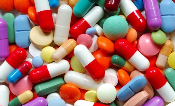 حماية المستهلك: أسعار الأدوية تتحكم بها جهات احتكارية