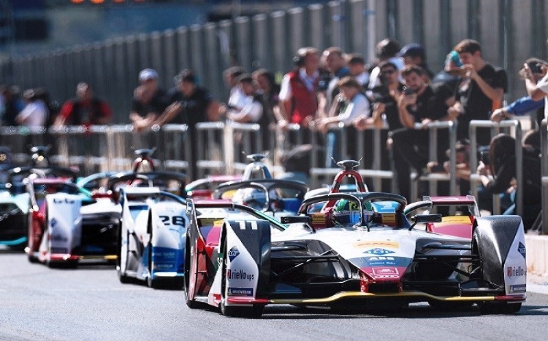 انطلاق الموسم الخامس من بطولة إي بي بي فورمولا إي بإقامة أول سباق في الشرق الأوسط للمرة الأولى في تاريخ البطولة