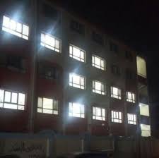 مباني حكومية و مدارس تترك مكاتبها و غرفها مضاءة (24) ساعة خلافاً للتعليمات الحكومية