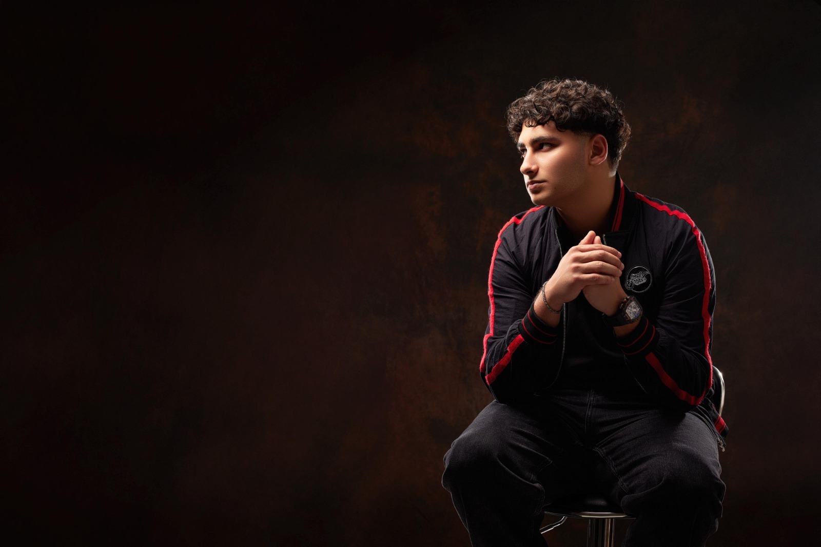 《جواء الشتوية》 جمعت دفء الكلمة واللحن وصوت الفنان أحمد صادق