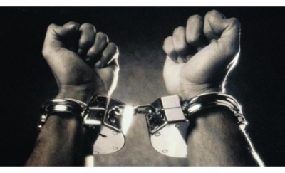 كمين محكم للأمن يسفر عن القبض على مطلوب بـ150 ألف دينار في عمان