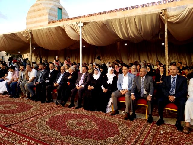 عمان الأهلية تشارك في وقفة المحبة على أرواح شهداء الواجب في السلط