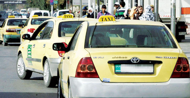 تحويل 50 مركبة سفريات خارجية لـ ‘‘تاكسي أصفر‘‘ في عمان
