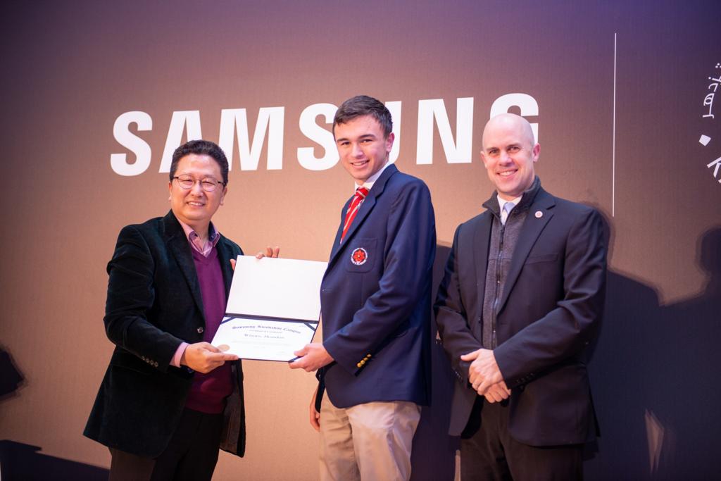 سامسونج تقوم بتخريج ست وعشرين طالباً من برنامج مبادرة Samsung Innovation Campus