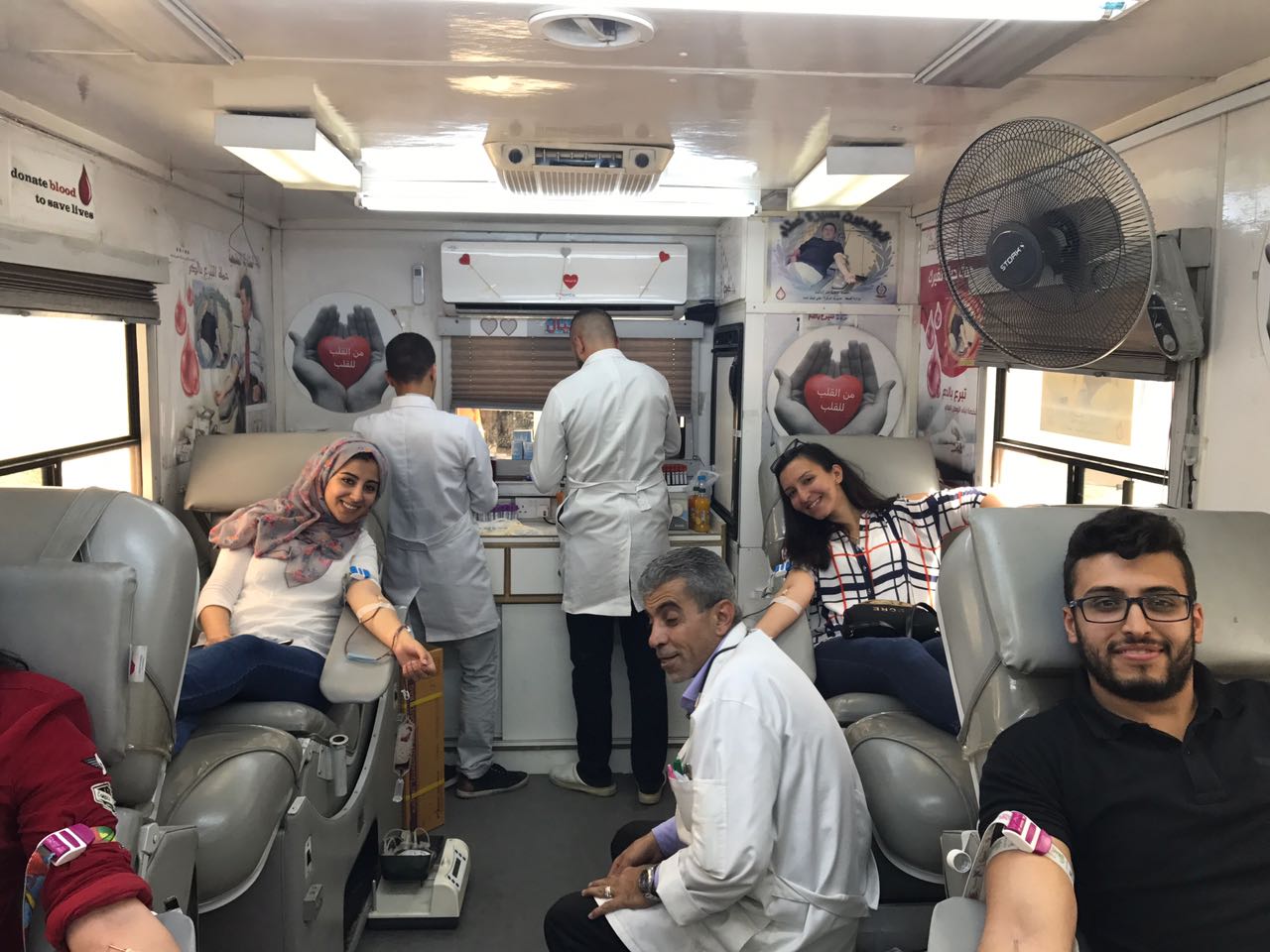 جامعة عمان الاهلية تقوم بحملة للتبرع بالدم و بحملة تبرعات لتأمين كسوة وهدايا للأطفال المحتاجين قبل حلول رمضان