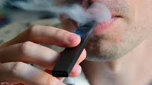 التحذيرات والمعلومات الصحية حول السجائر الإلكترونية تشجع التجارة غير المشروعة مع تأثيرات عكسية في مجال مكافحة التبغ