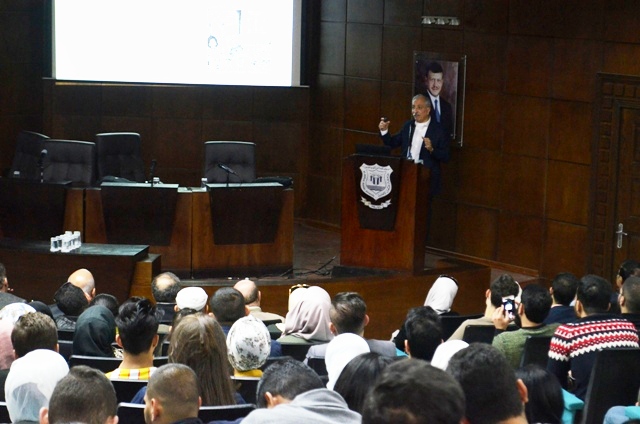 محاضرة بجامعة عمان الاهلية حول السمنة ومشاكلها وطرق الوقاية والعلاج منها
