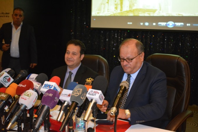 وزير الثقافة والشباب يعقد مؤتمرا صحفيا لمهرجان جرش