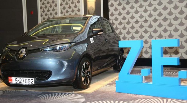 ألكان العالمية للسيارات وكلاء رينو الأردن تحتفل بتسليم 100 مركبة رينو زوي الكهربائية لأمانة عمان الكبرى