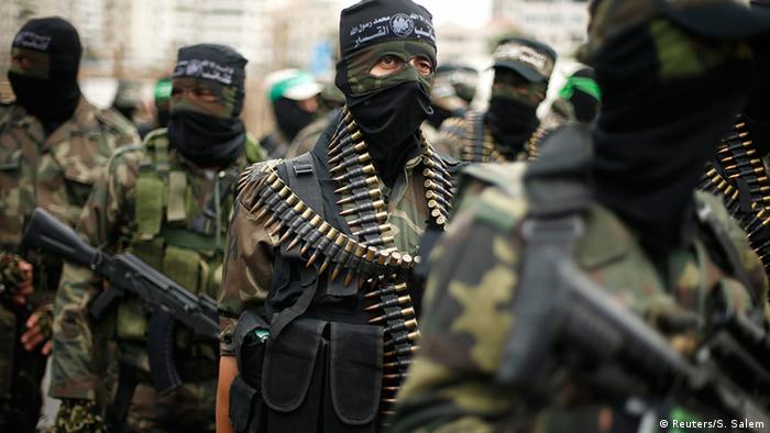 《أُسود》القسام تجهز على 5 جنود صهاينة داخل مبنى في غزة