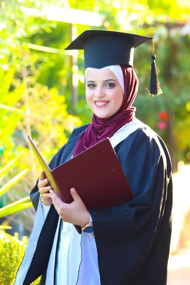 مبروك التخرج زين ابو السمن وعقبال الدكتوراه