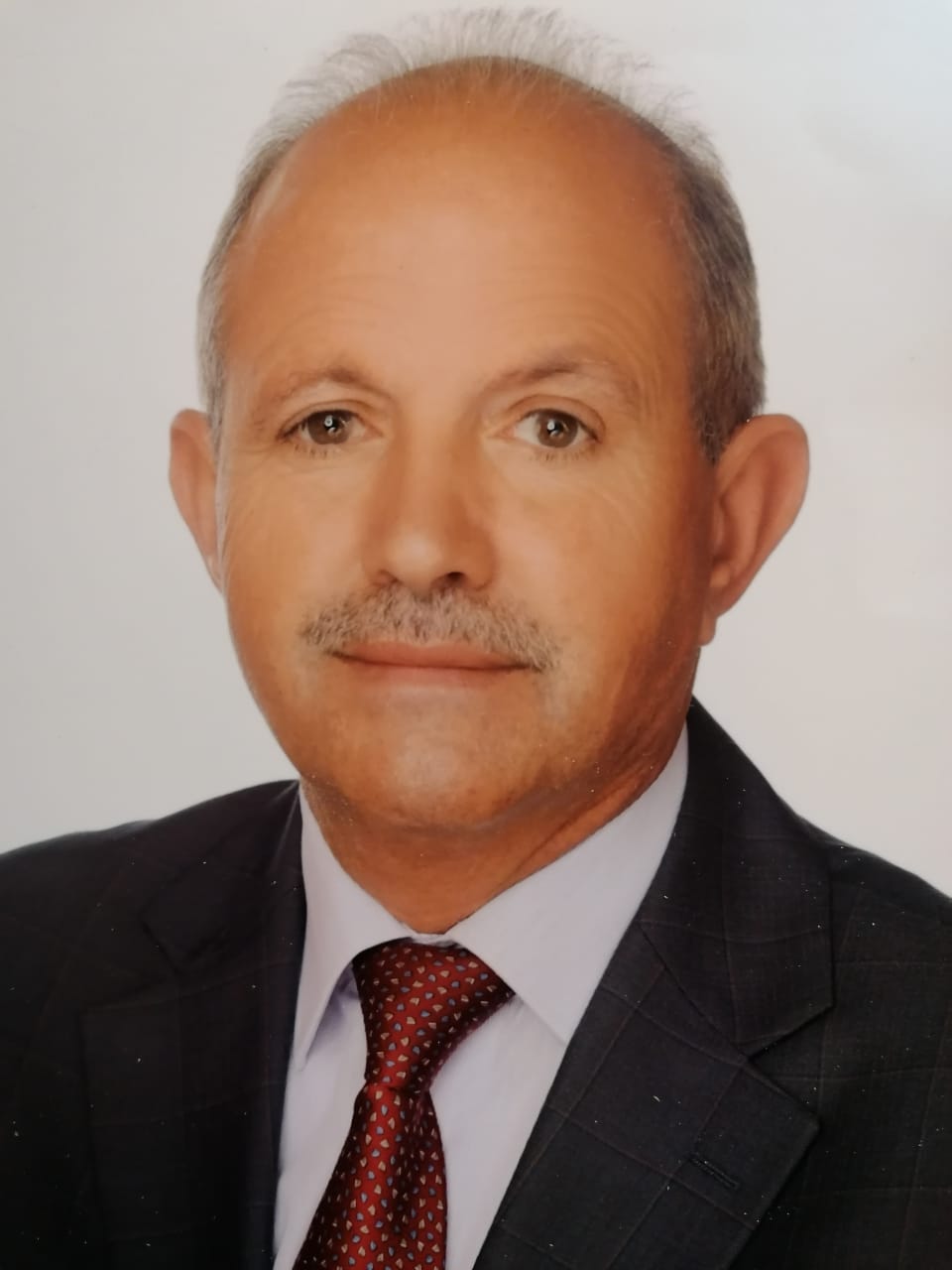 د.محمد المهيرات العبادي يترشح لمنصب نائب امين عمان 