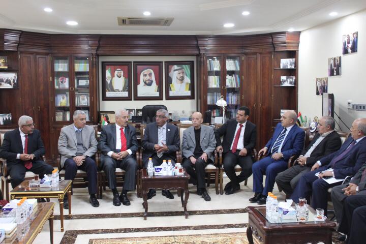 سفير الامارات مطر سيف الشامسي يستقبل رئيس وأعضاء جمعية الحوار الوطني الديمقراطي
