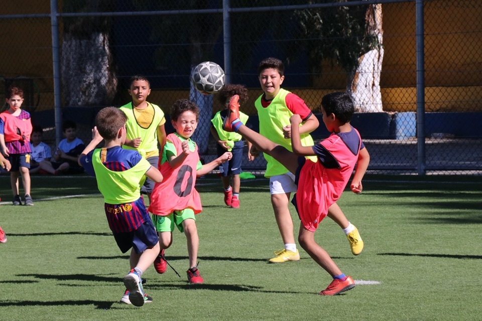 افتتاح فعاليات دوري دي لاسال للصغار بكرة القدم 
