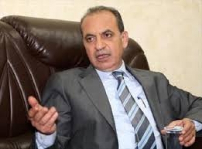 المصري يعمم بتحديد حركة السيارات الحكومية وعدم استخدامها بعد الدوام الرسمي