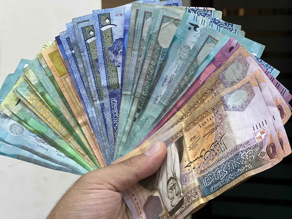 اغرب قصص الاختلاس والتزوير المثيرة التي شهدتها المملكه