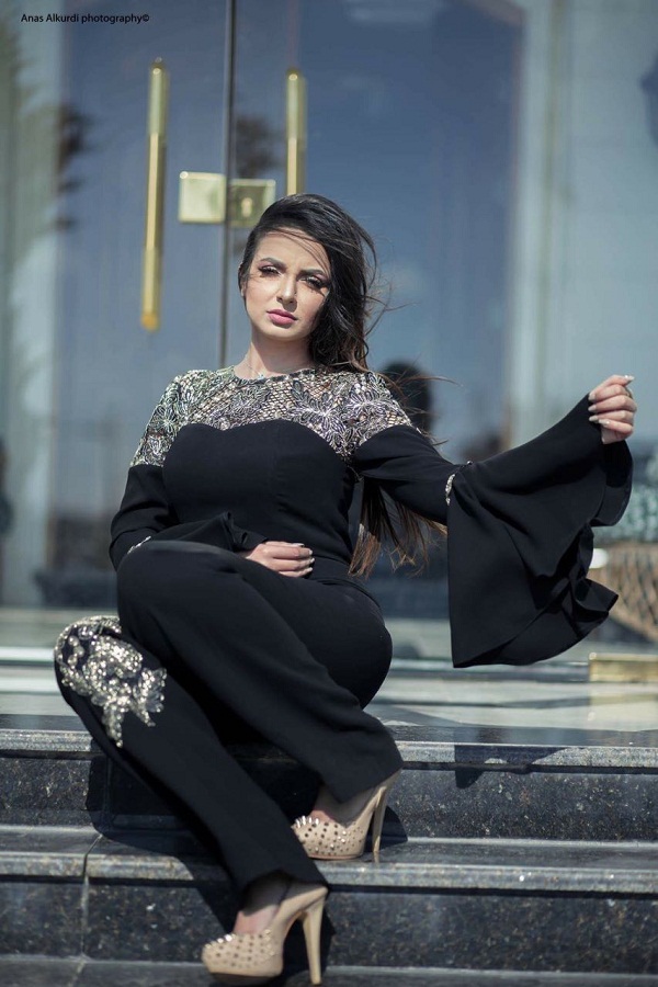 بالصور: أزياء المصممة الأردنية "ياسمين ايوب" تخطف الأضواء