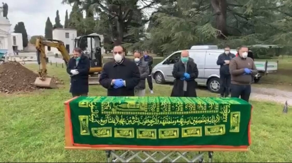  مراسم دفن طبيب أردني في إيطاليا