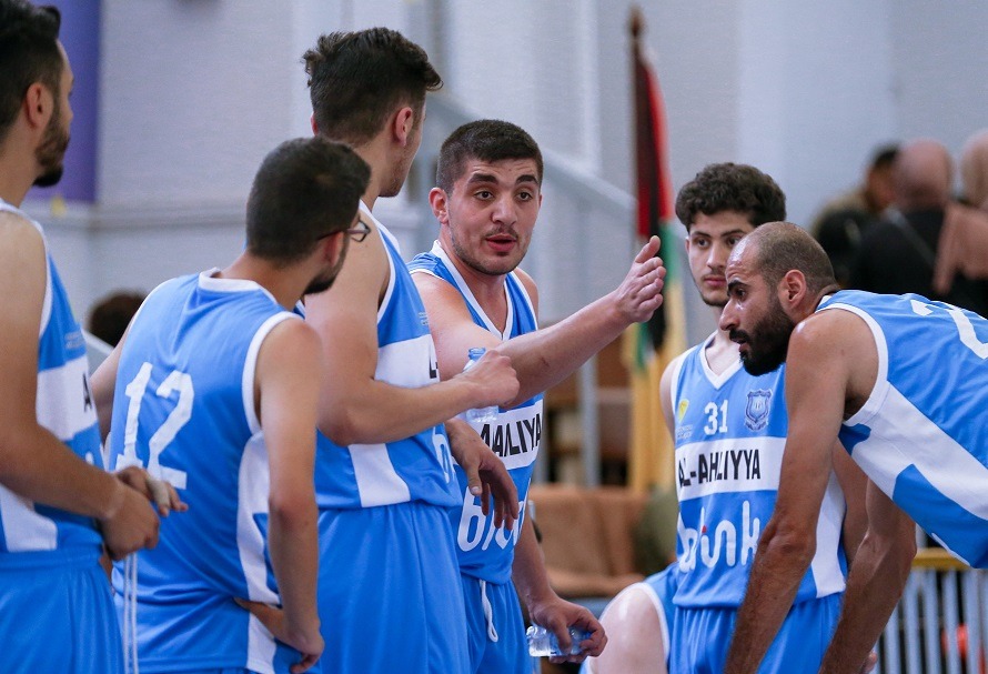 منتخب جامعة عمان الأهلية لكرة السلة يتأهل إلى الدور الثاني بدوري 《بلينك》للجامعات الأردني