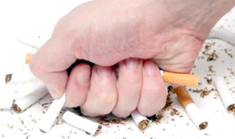 تطوير منتجات بديلة خالية من الدخان يشكل خطوة نحو الحد من أضرار التدخين