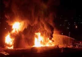 نشوب حريق في سوق النصر الشعبي بالعاصمة عمان- صور