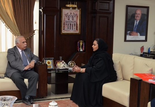 جامعة عمان الأهلية تستقبل المستشار الثقافي البحريني