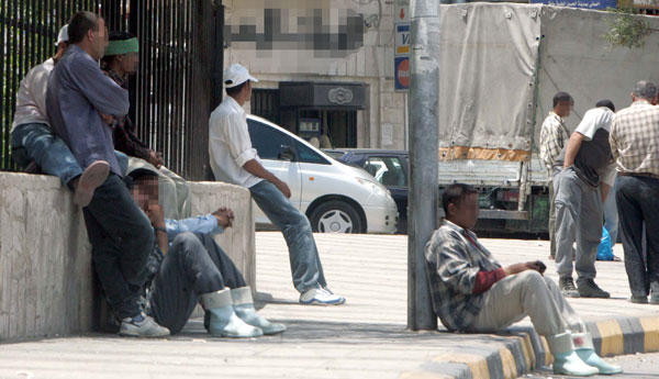 800 ألف وافد يعملون في الأردن بدون تصاريح