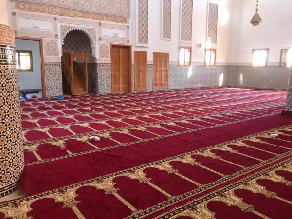 مذكرة نيابية تطالب الحكومة بفتح المساجد لأداء صلوات الفجر والمغرب والعشاء