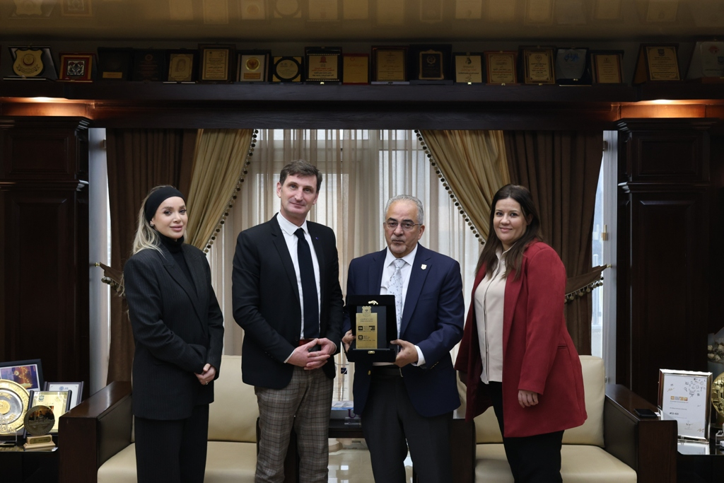 عمان الأهلية تستضيف مدير برنامج التعليم العام والتعليم العالي للإتحاد الأوروبي لدى الاردن