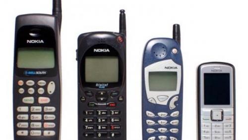 ألمانيا تبحث عن 200 مليون هاتف محمول 《قديم》 .. لماذا؟