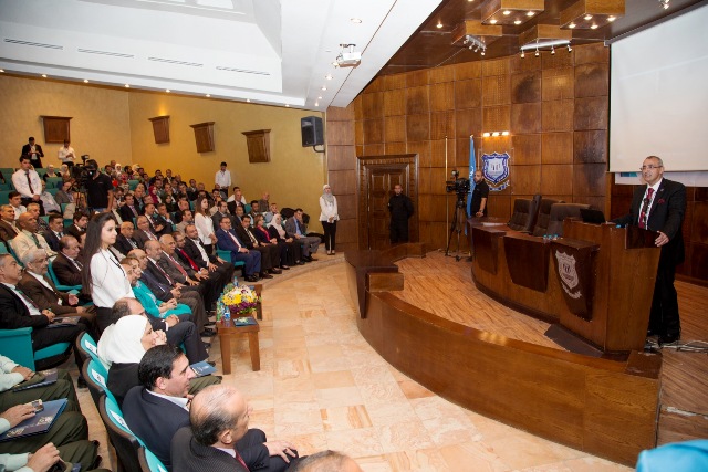 جامعة عمان الأهلية تنظم يوم الخريج الأول لكلية الهندسة وكلية تقنية المعلومات