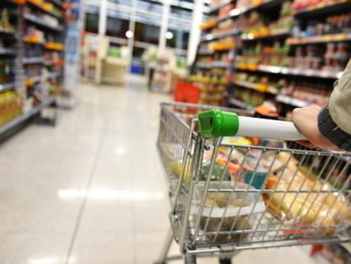 《حماية المستهلك》 تدعو إلى مقاطعة شراء السلع الغذائية القريبة من انتهاء الصلاحية