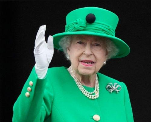 الملكة إليزابيث طافت دول العالم ولم تزر إسرائيل