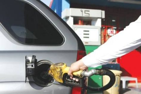 رفع أسعار البنزين والديزل وتثبيت سعر اسطوانة الغاز