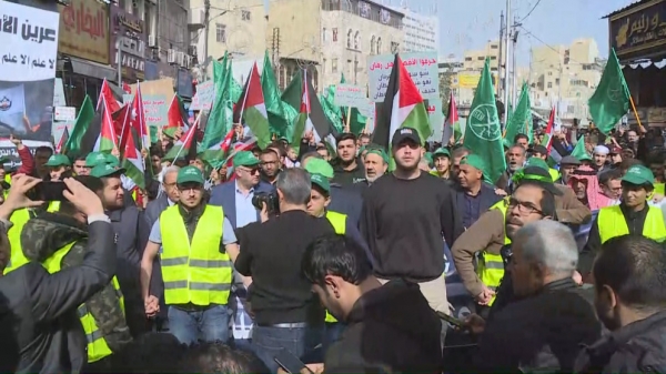 مسيرة من أمام مسجد الحسيني في وسط البلد لنصرة الأقصى وفلسطين