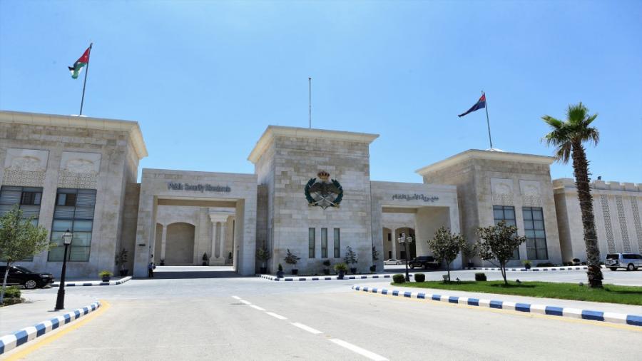 أب يقتل ابنه بأداة راضه إثر خلاف بينهما في لواء الرصيفة