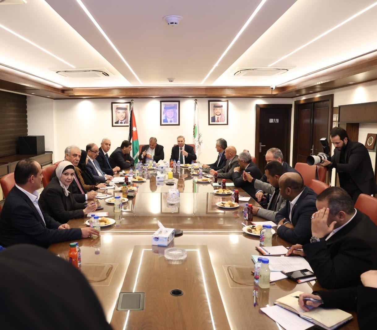 كتلة حزب مبادرة النيابية تزور 《البوتاس العربية》 وتشيد بأداء الشركة 