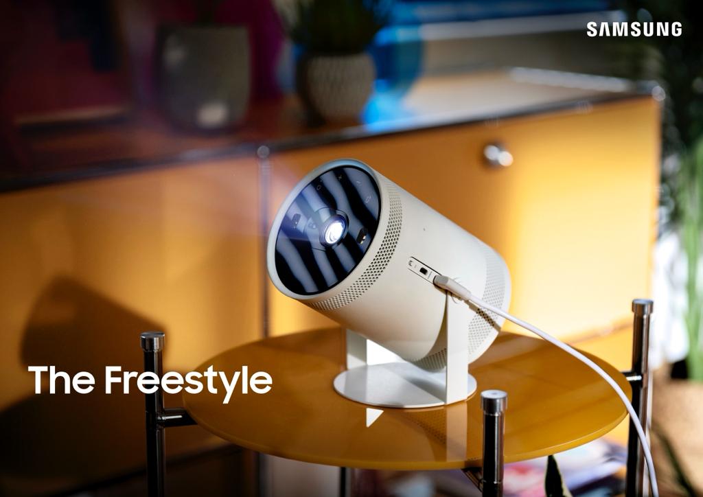 سامسونج للإلكترونيات تطلق الشاشة المحمولة The Freestyle للترفيه في كل مكان