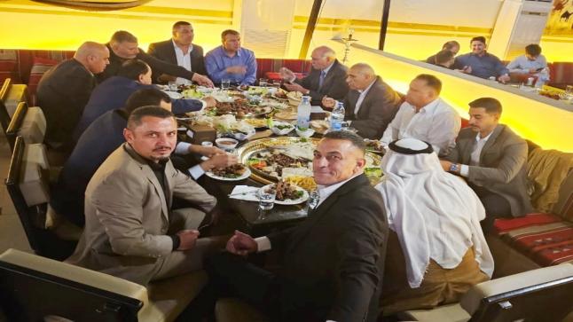 دعنا والعيساوي يقيمان مأدبة عشاء لرجال اعمال اردنيين بالسلط – صور