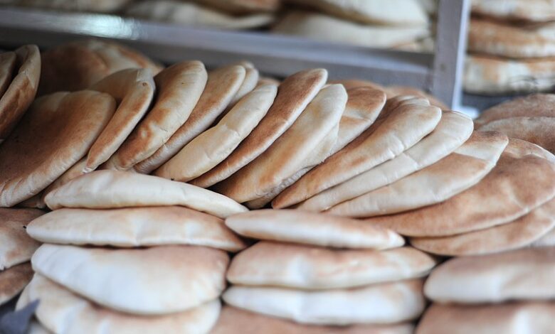 الحكومة: لا رفع لأسعار الخبز رغم التحديات الإقليمية