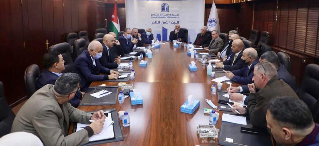 تجارة عمان تبحث مع نقابة الصاغة تحديات القطاع
